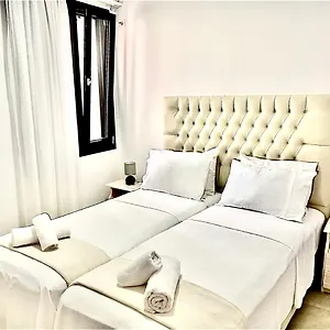 Alkestis Apartment